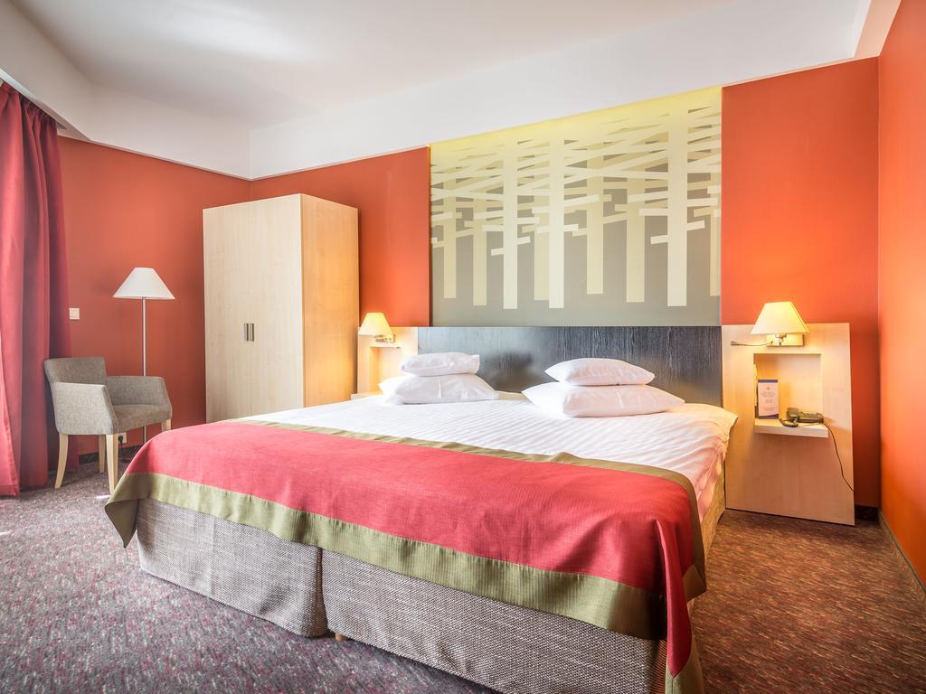 Ensana Bradet Hotel Sovata Exterior photo